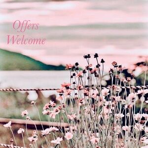 💗 OFFERS WELCOME 💗